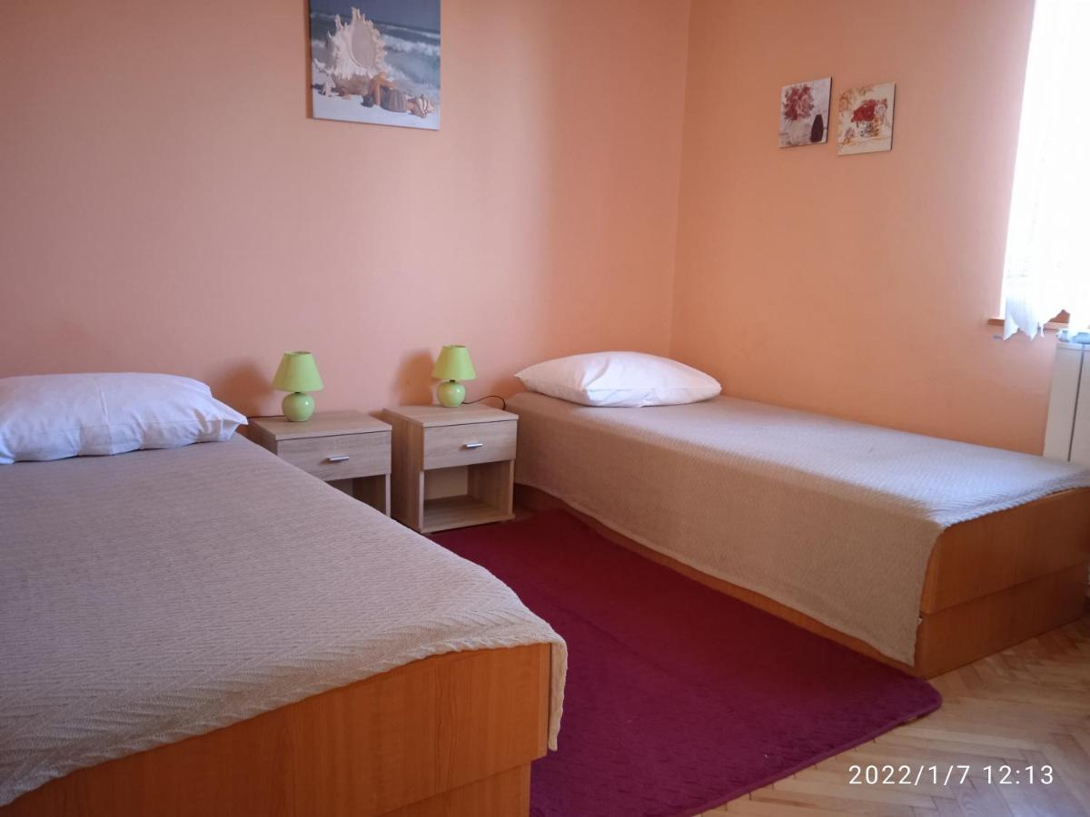Apartments With A Parking Space Lovran, Opatija - 7713 Luaran gambar